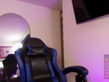 adelineefoxxx