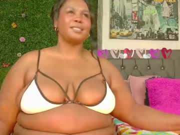 ebony544505