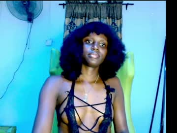 ebony_petitequeenxx