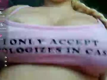 elly_blondy