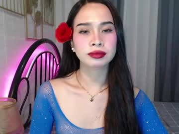 hoelymolly