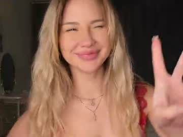 mia_magnusen