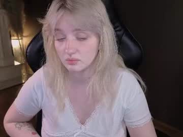 snowflakeskitty