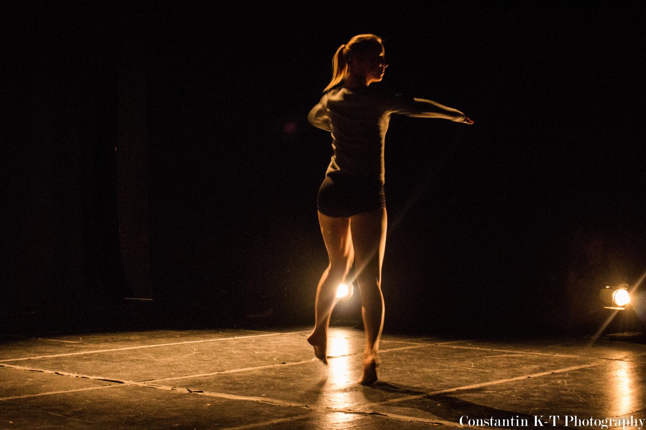 Dancers — 19