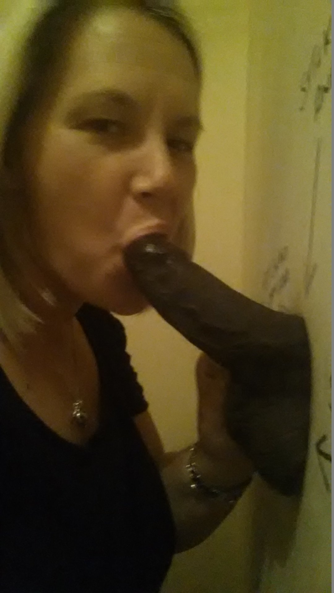 want to Piss off her man? show him what she does w — 21