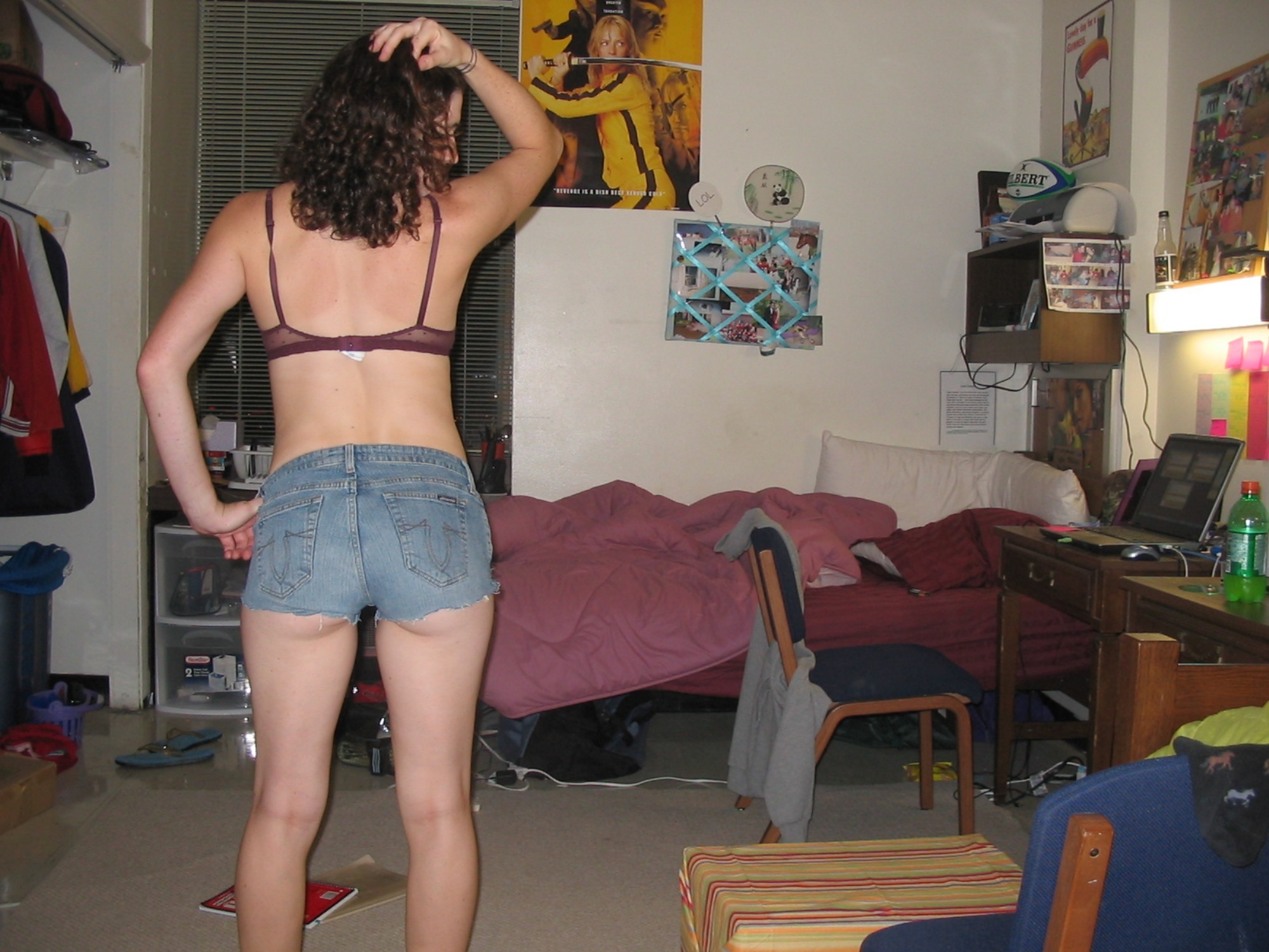 Bold girl taking pics of herself for her bf — 10