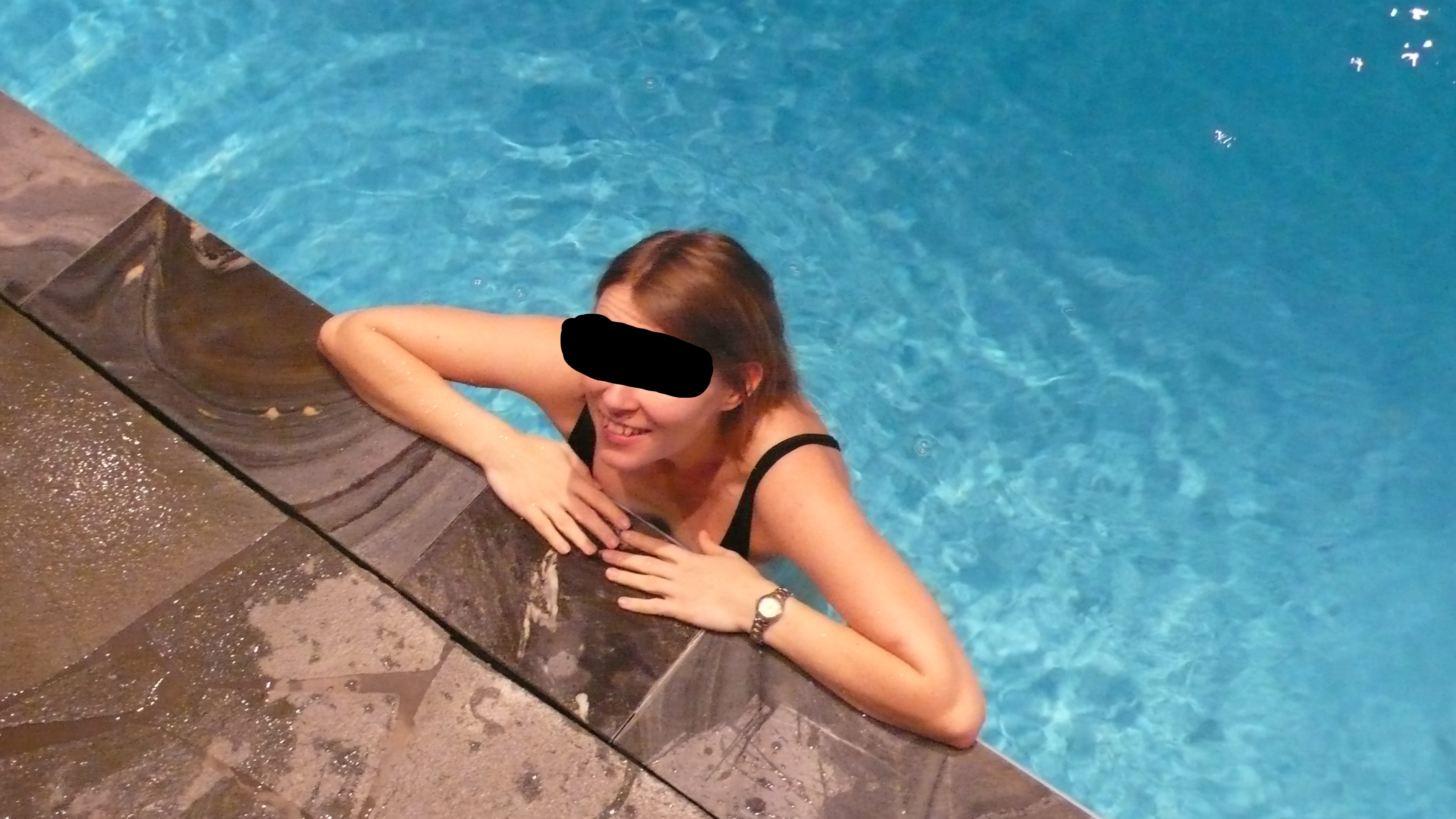 Meeting and more with fans in slingshot-bikini — 15