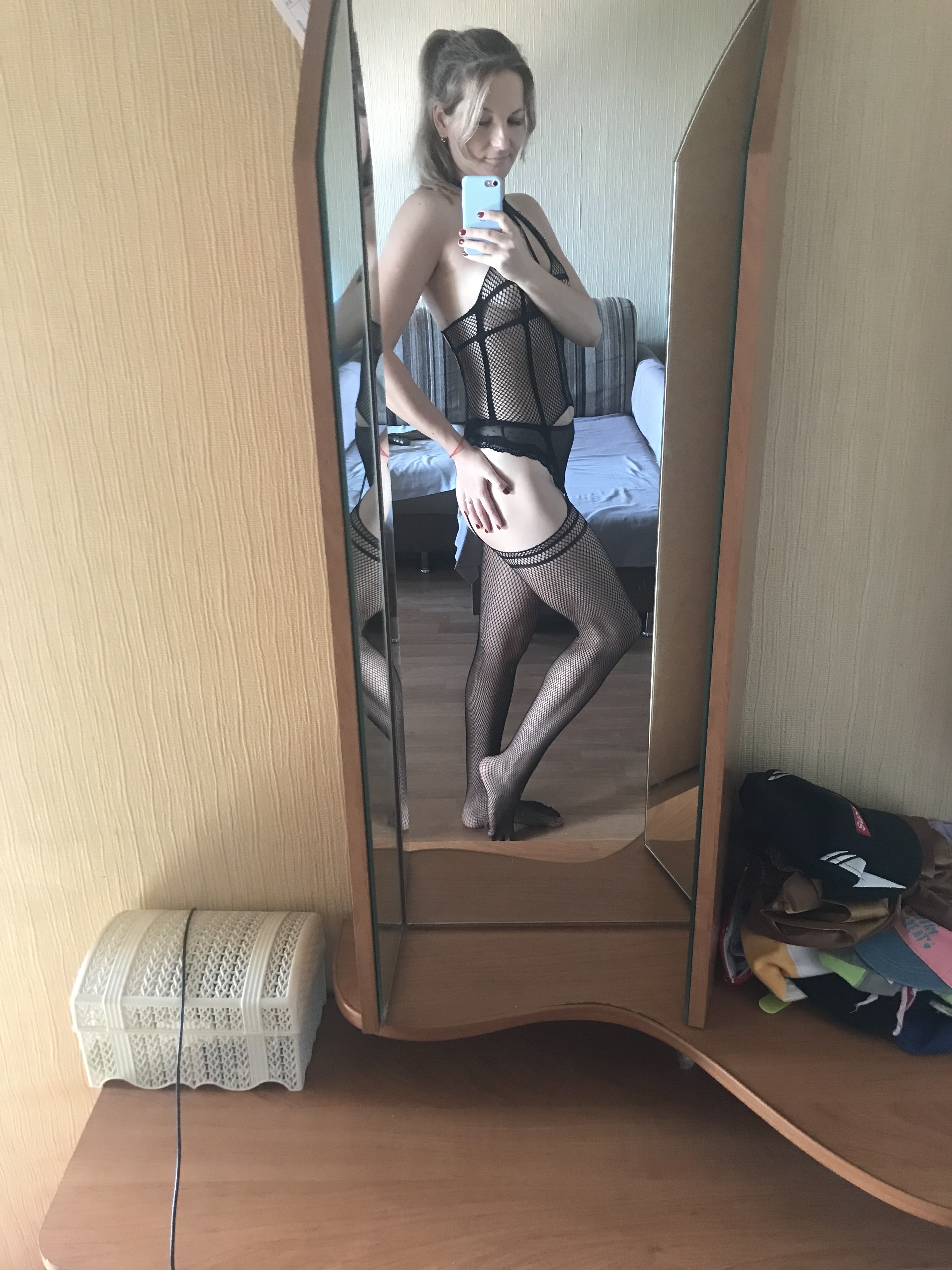 Russian Beauty — 40