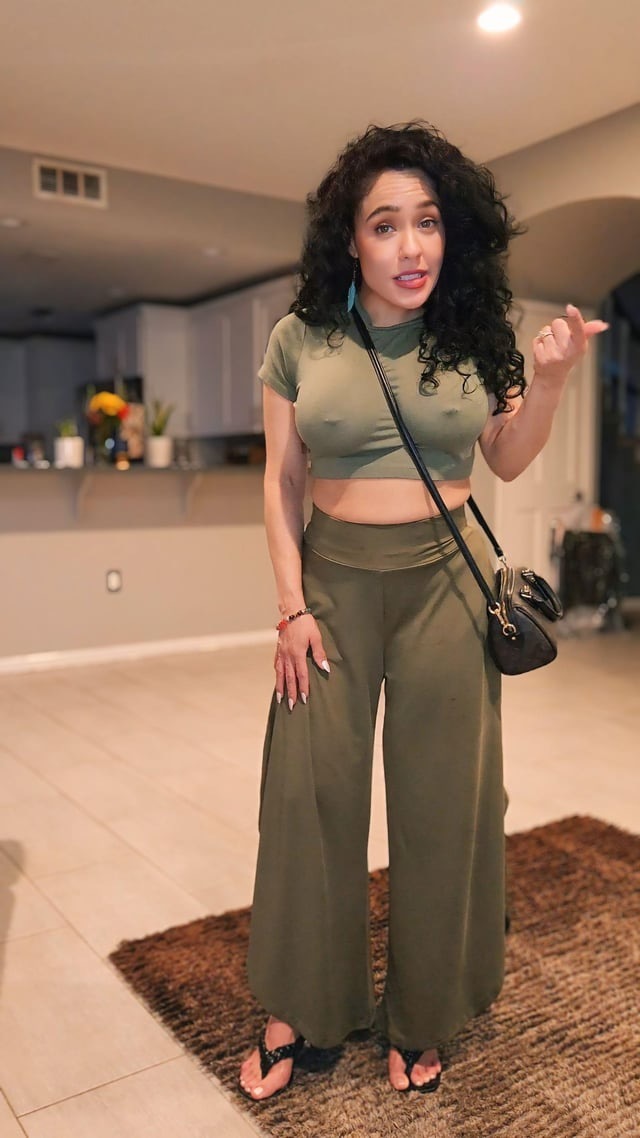 Bisexual Latina wife — 10